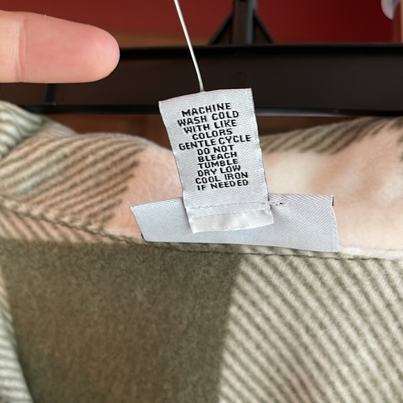 Just polly shacket - Picture 4 of 6